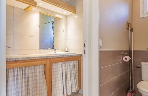 Raphele-les-Arles House | Fontenelle by Interhome