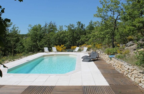 Saint-Martin-de-Castillon House | 100 m² House ∙ 3 bedrooms ∙ 6 guests