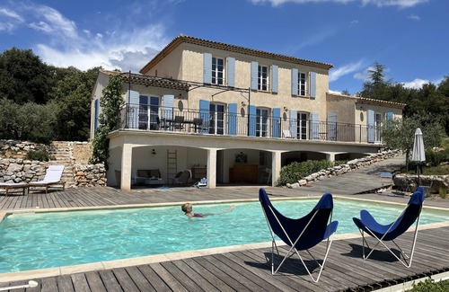 Saint-Maximin-la-Sainte-Baume Villa | Villa Familiale Typiquement Provençale, au Calme, à 20 min D'aix