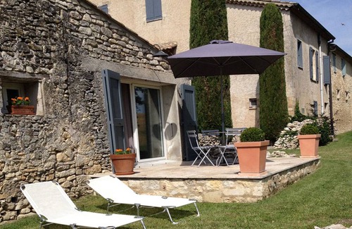 Saint-Michel-l'Observatoire House | 50 m² Gîte ∙ 1 bedroom ∙ 2 guests