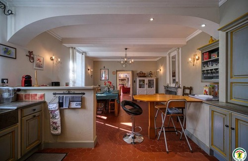 Saint-Pantaleon-les-Vignes House | 240 m² Gîte ∙ 6 bedrooms ∙ 12 guests