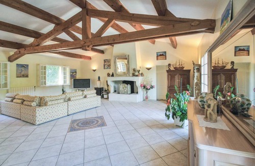 Sainte-Anastasie-sur-Issole House | 160 m² House ∙ 3 bedrooms ∙ 6 guests