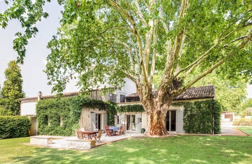 Le Thor House | House ∙ 8 bedrooms ∙ 16 guests