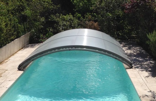 Eguilles Villa | Independent part of a villa with pool