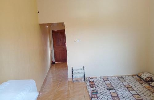 Padonan House | Kamer kost Syariah & VILLA BERAWA CANGGU Bike Rental