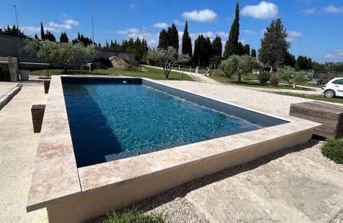 Chateaurenard House | La Casa V Chambre et salon privé en Provence