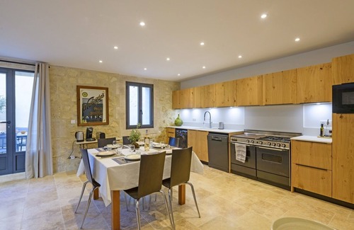 Maussane House | La Petite Maussanaise house-swimming pool