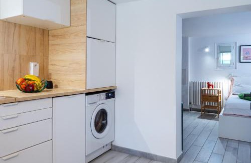 Orange Apartment | Le 134
