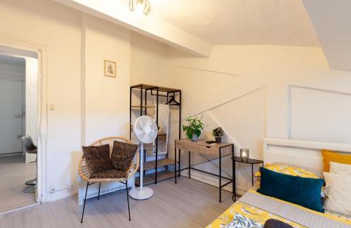 Les Grands Carmes Apartment | Le Cosy