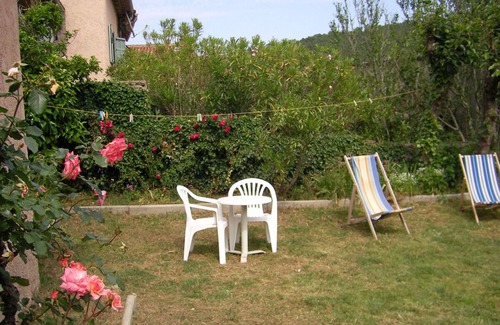 La Garde-Freinet House | Le petit pavillon Le Repou