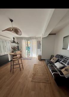 Monteux Apartment | Le Pin Penché