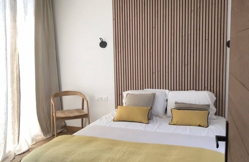 Tourves Cabin | Lodge Contemporain Avec Jacuzzi en Provence Verte