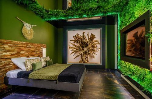 La Plage Hotel | Love Room Evasion Duo