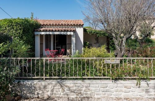 Lorgues House | maison 2 ou 4 personnes jardin parking LES AMANDIERS