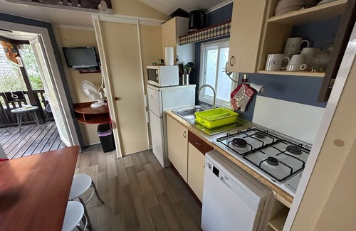 Sainte-Croix-du-Verdon House | Mobile Home 'Salamandre' with Lake View, Shared Pool and Air Conditioning