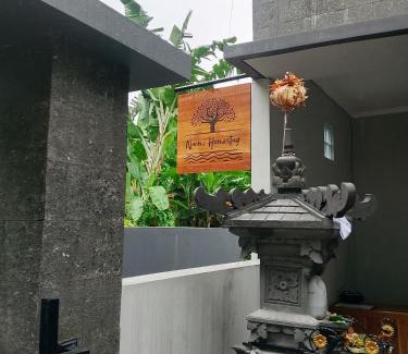 Padangbai House | Naomi Homestay