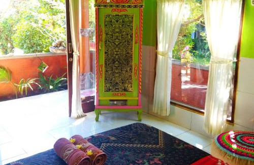 Purwakerti Bed & Breakfast | Pelangi Beach Homestay