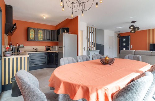 Les Arcs-sur-Argens House | Pet friendly home in Les Arcs