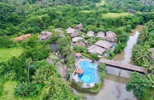 Sukawati Hotel | Santi Mandala Villa & Spa