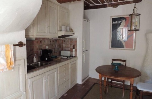 Grimaud House | small but sweet town house in Grimaud
