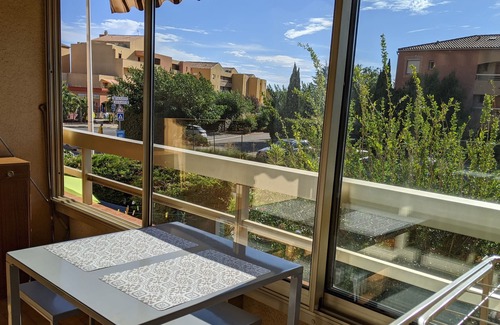 Miramar Apartment | Studio cabin 100 metres from the seafront