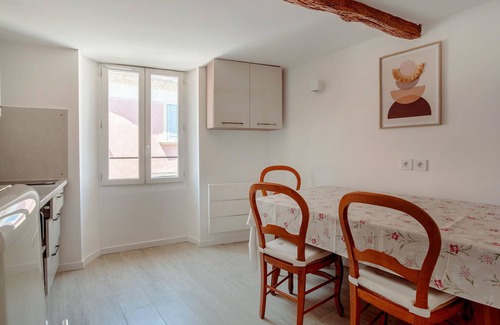 Sollies Pont Apartment | Studio coeur de ville