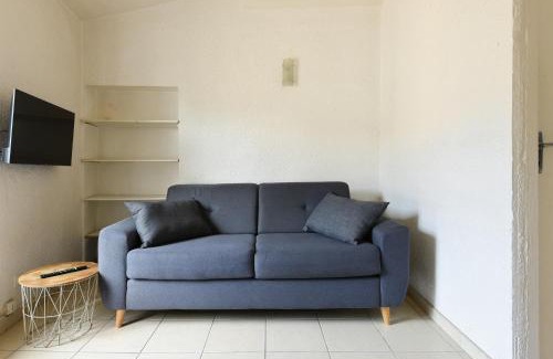 La Fare-les-Oliviers Apartment | Studio Lavande