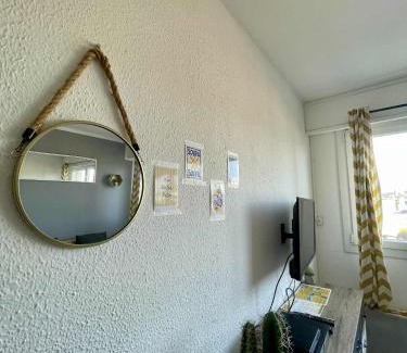 Les Sablettes Apartment | Studio les Sablettes vue mer