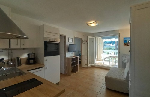 Miramar Apartment | Super Croisette T2 cabin sea view 50 m beach 6 persons