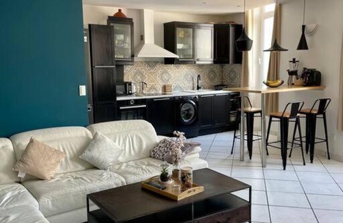 Saint-Lambert Apartment | Superbe T3 proche Vieux-Port et plages
