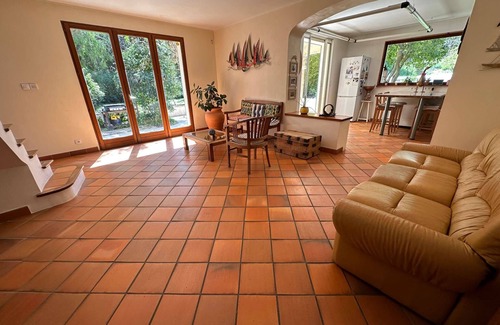 La Seyne-sur-Mer House | Swimming pool, air conditioning, 3 bedrooms, ideal for holidays and relaxation