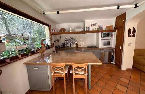La Seyne-sur-Mer House | Swimming pool, air conditioning, 3 bedrooms, ideal for holidays and relaxation