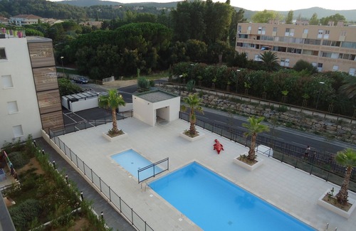 Le Lavandou Apartment | T3 Le Lavandou beach 500m, swimming pool, sea view, 80m² terraces