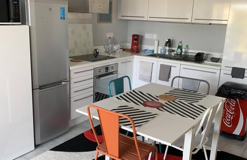 Carqueiranne Apartment | T3 NEUF very high standing close sea swimming pool 4 MTB rowing box doubles wifi