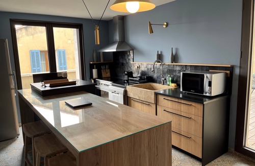 Chateauneuf-de-Gadagne House | Ten minutes from Avignon and Isle sur Sorgue, in the heart of the village, charming villa