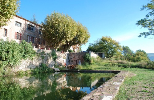 La Motte Apartment | The bocage lies between the wine-growing regions of the Côtes de Provence