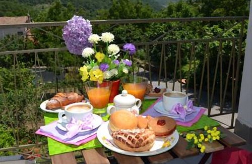 Tramonti Apartment | The terraces on the mountains-Apartment "Zi Terè" with panoramic terrace