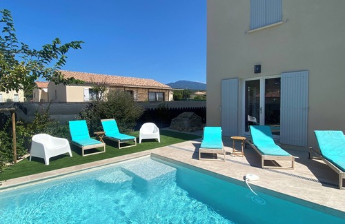 Caromb House | Villa les Coquelicots (Provence Ventoux)