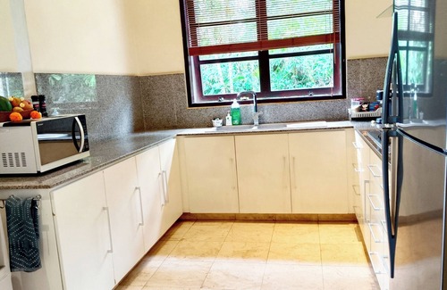 Lokapaksa Villa | VILLA TERANG BULAN: 4BR private family beachfront villa w/staff, pool & jacuzzi