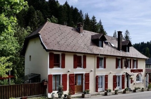 Saint-Pierre-de-Chartreuse Hotel | Ô Caprice du Guiers