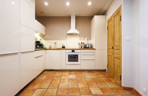 Villeneuve-les-Avignon House | 100 m² House ∙ 2 bedrooms ∙ 4 guests