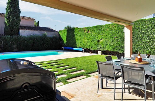 Mouries House | 100 m² House ∙ 3 bedrooms ∙ 6 guests