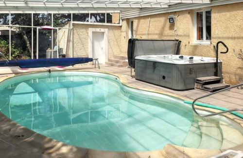Bouchet Villa | 100 m² Villa ∙ 3 bedrooms ∙ 9 guests