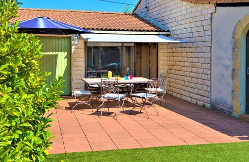 Orange House | 104 m² Maisonette ∙ 3 bedrooms ∙ 8 guests