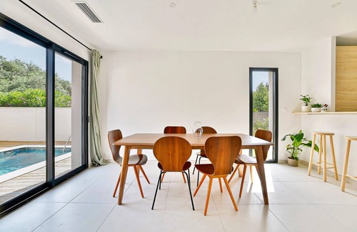 Monteux House | 105 m² House ∙ 3 bedrooms ∙ 6 guests