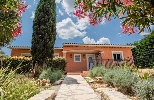 Le Thoronet House | 109 m² House ∙ 3 bedrooms ∙ 6 guests