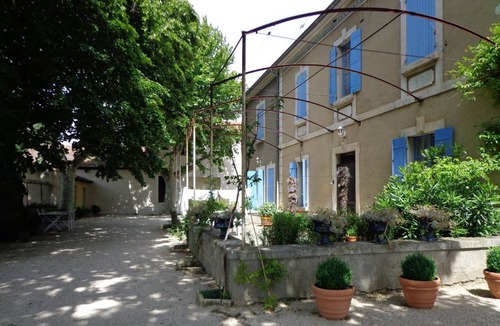 Cavaillon Apartment | 110 m² Apartment ∙ 2 bedrooms ∙ 4 guests