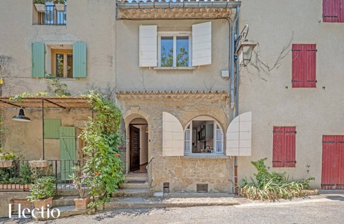 Lourmarin House | 110 m² House ∙ 2 bedrooms ∙ 4 guests