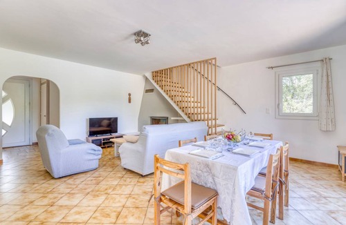 Draguignan House | 110 m² House ∙ 3 bedrooms ∙ 6 guests