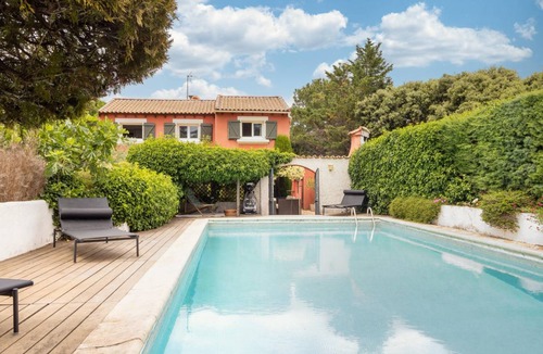 Rochefort-du-Gard House | 120 m² House ∙ 3 bedrooms ∙ 6 guests